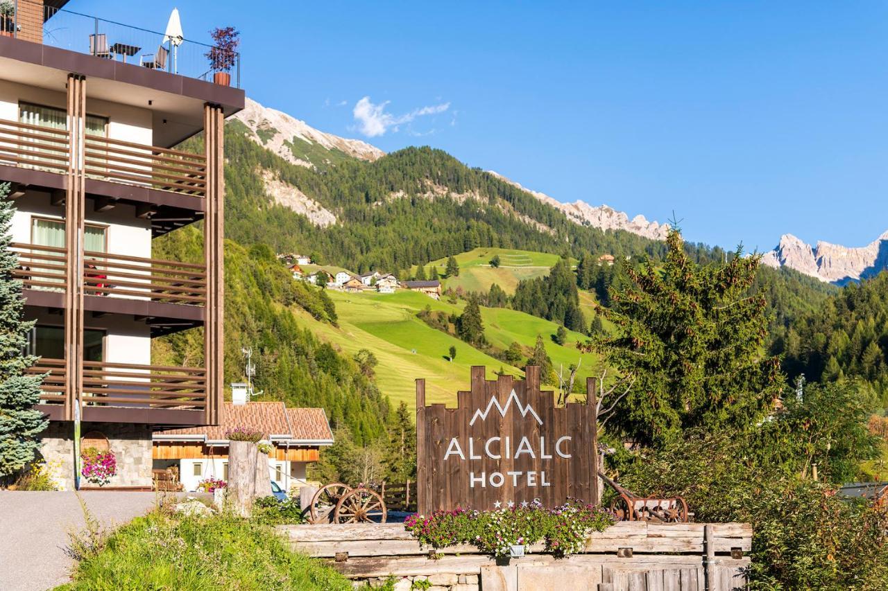 Hotel Alcialc La Valle Buitenkant foto