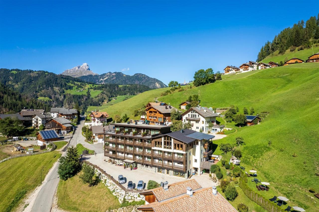 Hotel Alcialc La Valle Buitenkant foto